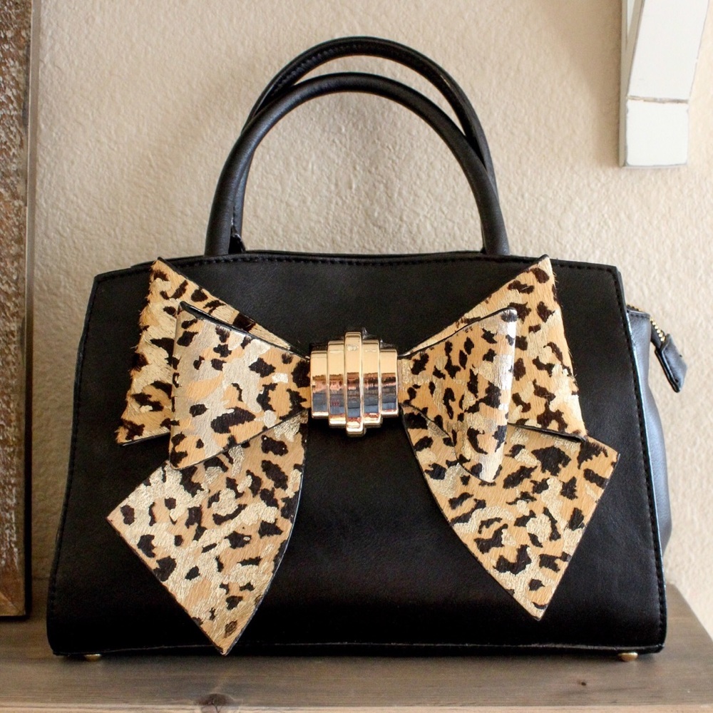 *SOLD* Betsey Johnson Leopard Bow Satchel